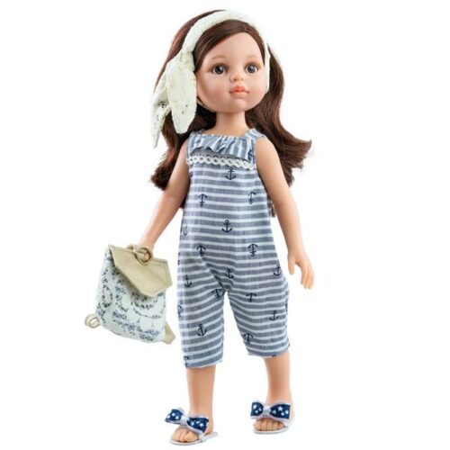 Carol, Beach Outfit