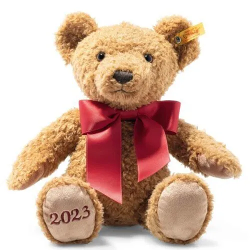 2023 Cozy Teddy Bear of the Year